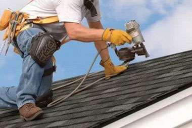 Local Tacoma roof repair service in WA near 98402