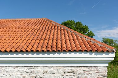 Best Tacoma tile roof repair in WA near 98402