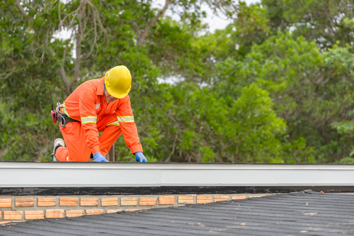 Local Clyde Hill commercial roof repair in WA near 98004