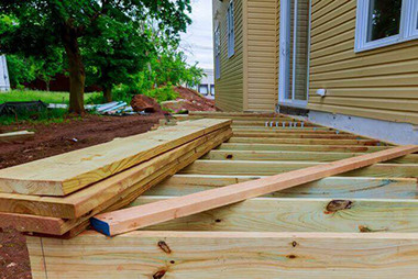 Tacoma deck services available in WA near 98402