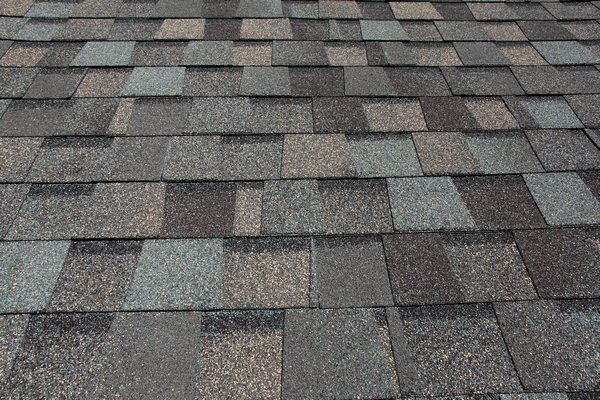 Expert Bellevue roofer in WA near 98006